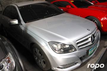 2012 Mercedes Benz C200 CGI Avantgarde 1.8L, AT, Gas, 21T photo 2