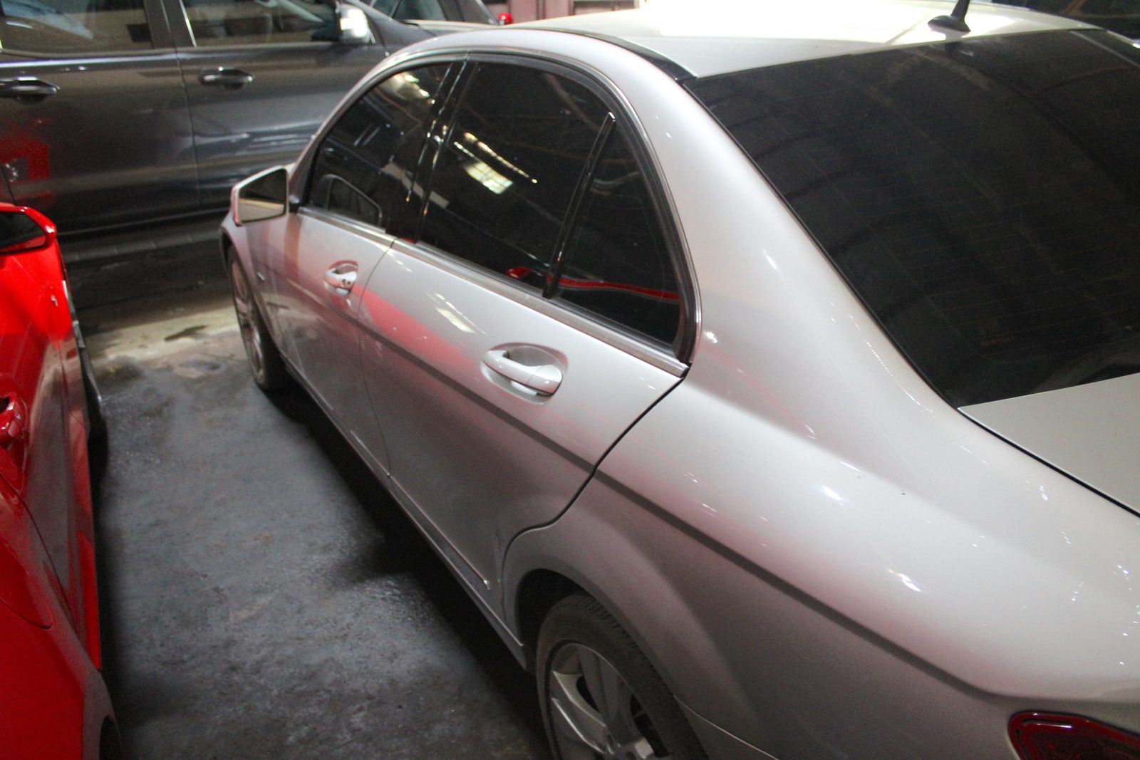 2012 Mercedes Benz C200 CGI Avantgarde 1.8L, AT, Gas, 21T photo 6