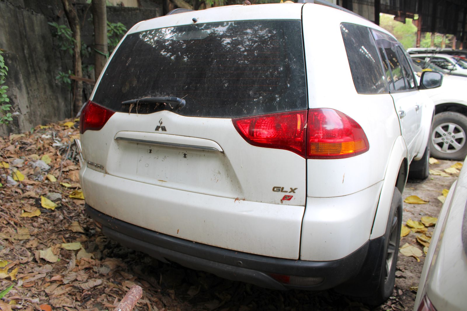 2012 Mitsubishi Montero Sport GLX-V 4x2 2.5, M/T, DSL 143T photo 3