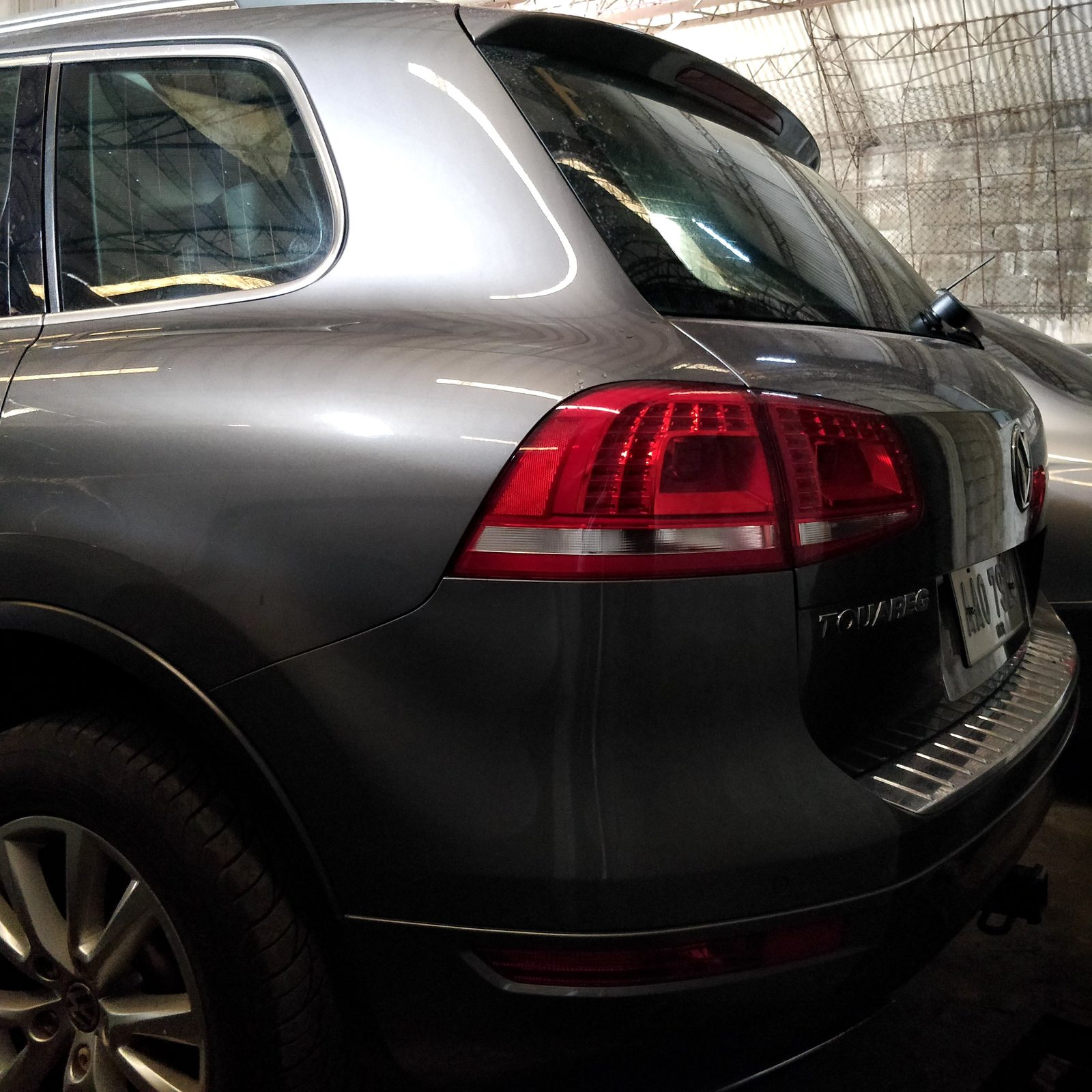 2014 Volkswagen Touareg 3.0 TDI V6, A/T, DSL 57T photo 3