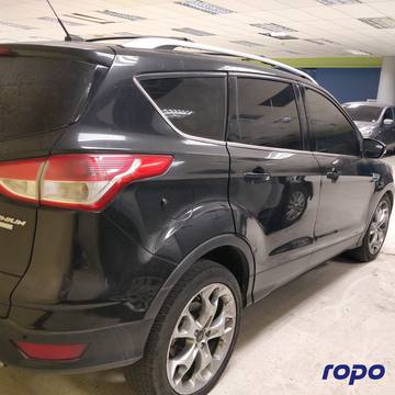 2015 Ford Escape Titanium Ecoboost 2.0L AT Gas 55T photo 4