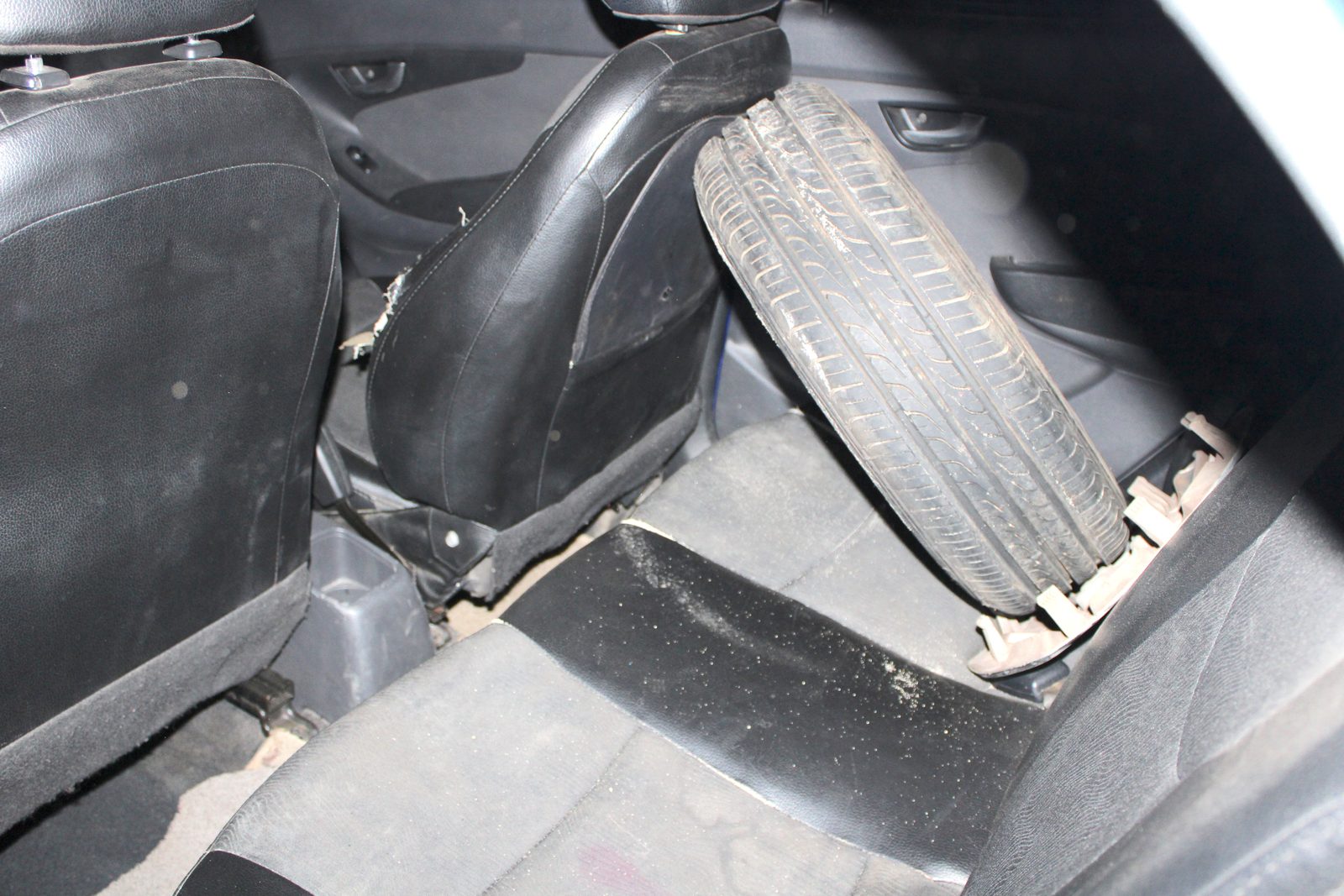 2015 HYUNDAI - EON, M/T GAS, 225T photo 8