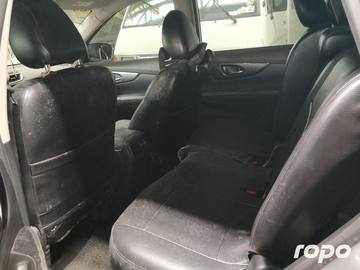 2015 Nissan X-Trail 4x2 CVT, A/T, GAS 118T photo 7