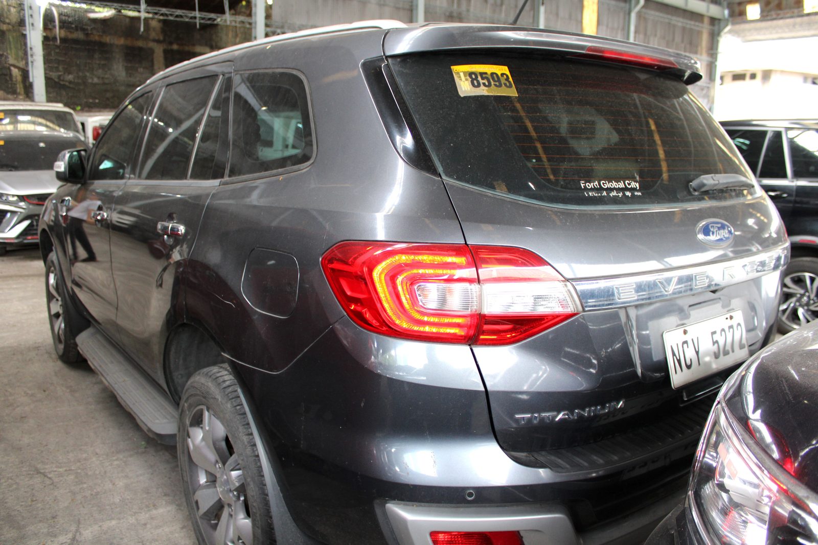 2016 Ford Everest Titanium 4x2 2.2L, AT, DSL 106T photo 3