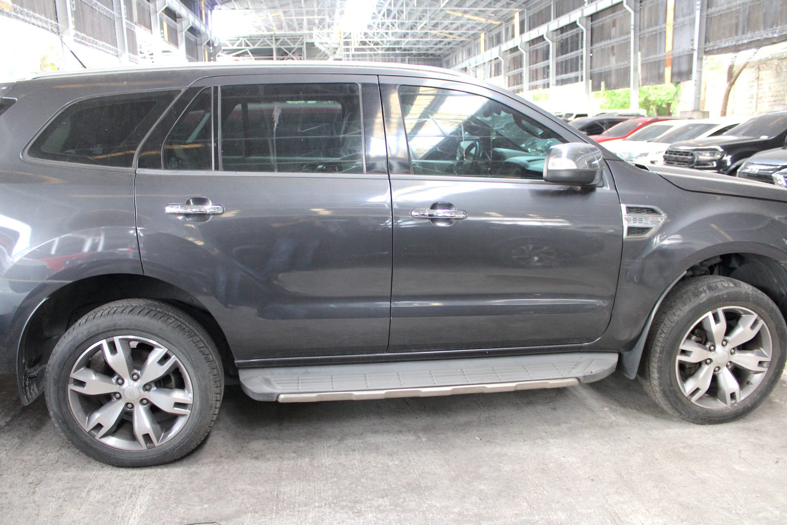 2016 Ford Everest Titanium 4x2 2.2L, AT, DSL 106T photo 11
