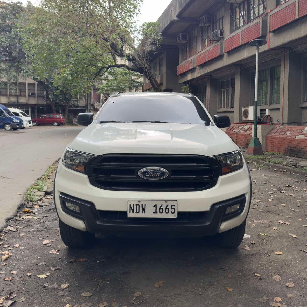 2016 Ford Everest Trend 2.2L, M/T, Diesel,48k photo 3