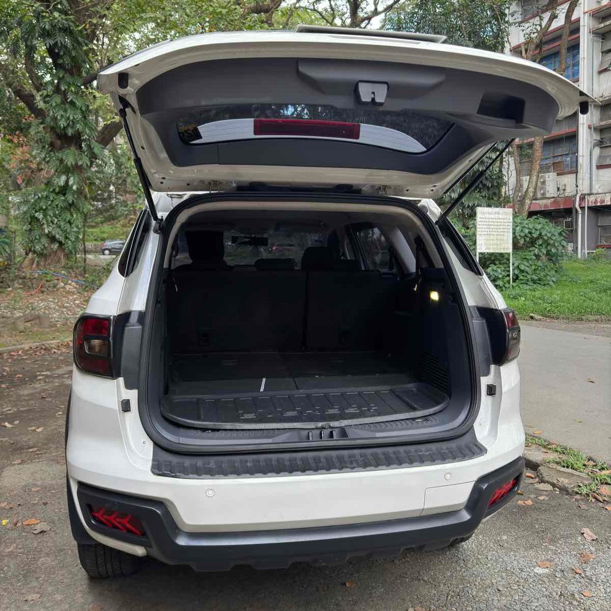 2016 Ford Everest Trend 2.2L, M/T, Diesel,48k photo 5