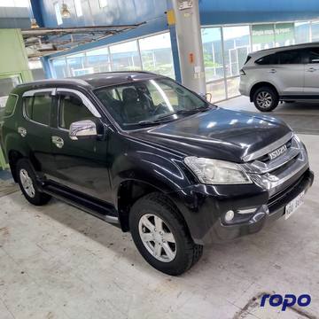 2016 Isuzu MU-X LS-A 4x2 3.0, A/T, DSL - upgraded 97T photo 2