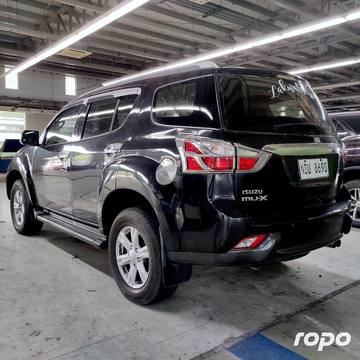 2016 Isuzu MU-X LS-A 4x2 3.0, A/T, DSL - upgraded 97T photo 8