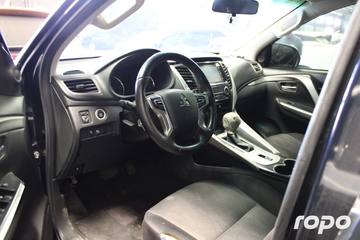 2016 Mitsubishi Montero Sport, A/T, Diesel, 90T photo 7