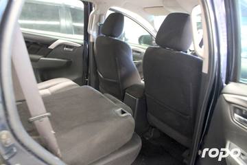 2016 Mitsubishi Montero Sport, A/T, Diesel, 90T photo 12
