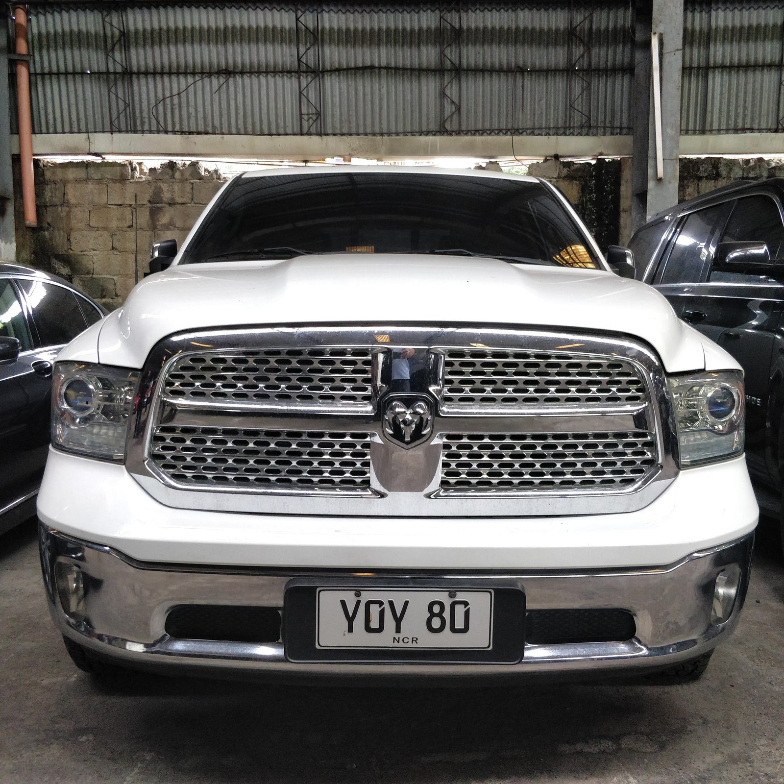 2017 Dodge Ram 1500 Laramie 5.7L V8 Hemi 4x4, AT, GAS 44T photo 4