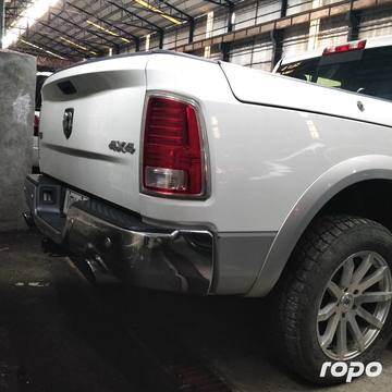 2017 Dodge Ram 1500 Laramie 5.7L V8 Hemi 4x4, AT, GAS 44T photo 14
