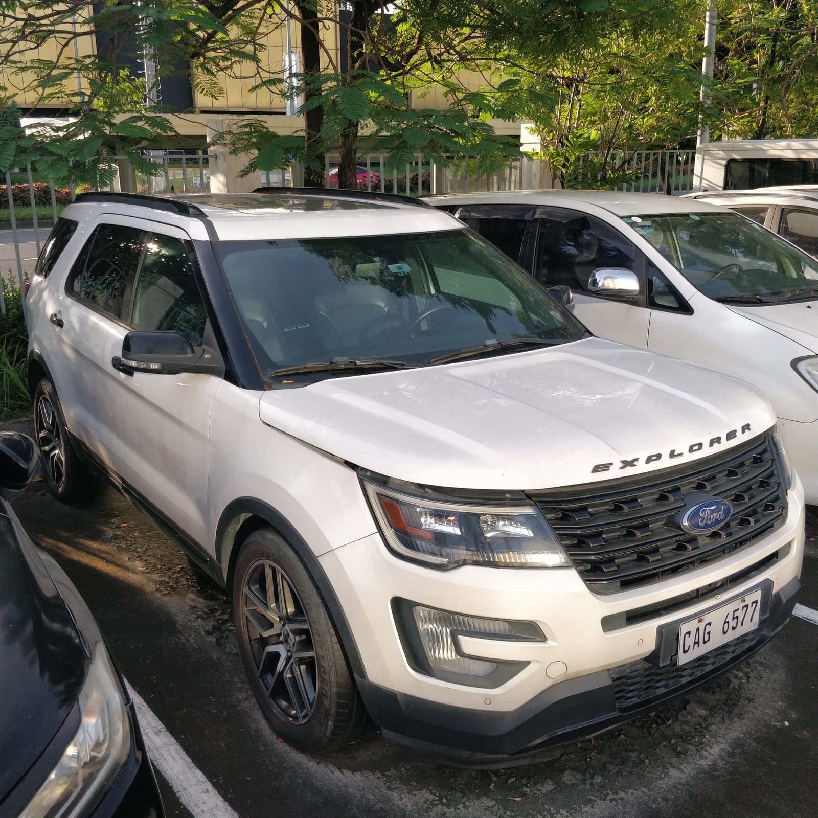 2017 Ford Explorer V6 4x4 3.5L Sport Ecoboost AT Gas 90T photo 2