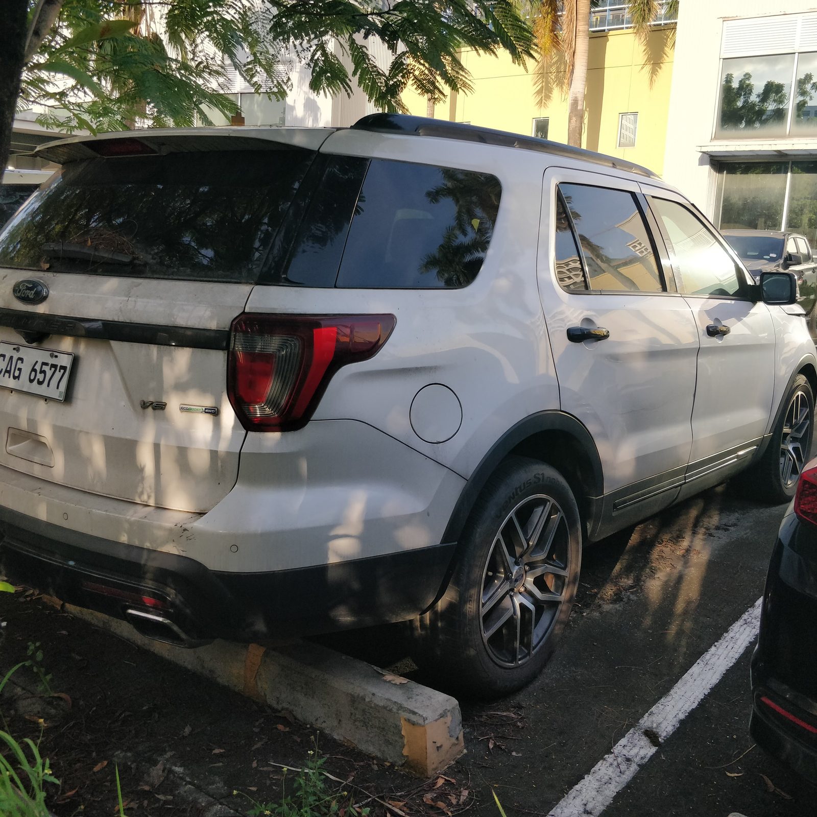 2017 Ford Explorer V6 4x4 3.5L Sport Ecoboost AT Gas 90T photo 9