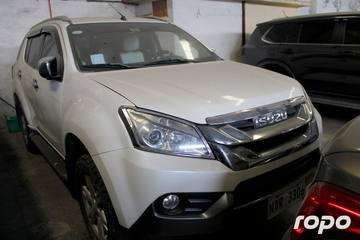 2017 ISUZU - MU-X, M/T, DSL, 156T photo 4