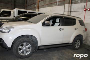 2017 ISUZU - MU-X, M/T, DSL, 156T photo 5