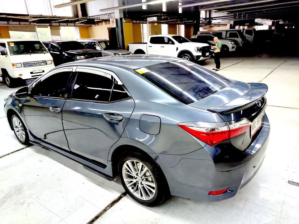 2017 Toyota Corolla Altis 1.6 g, m/t, gas photo 4
