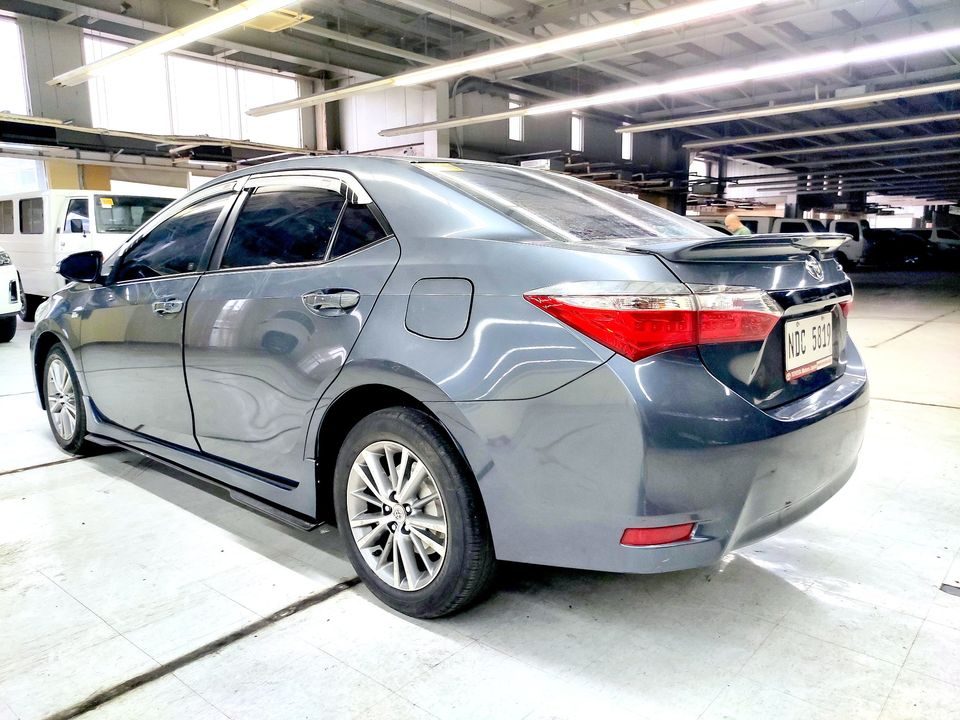2017 Toyota Corolla Altis 1.6 g, m/t, gas photo 7