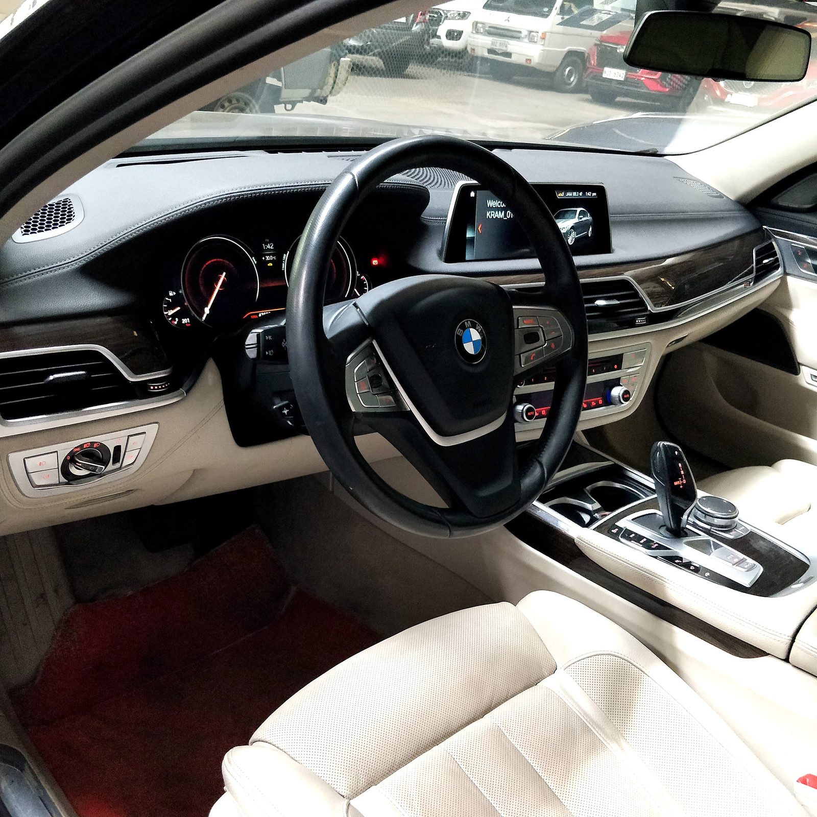 2018 BMW 740Li Limousine 3.0L, AT, Gas 44T photo 5