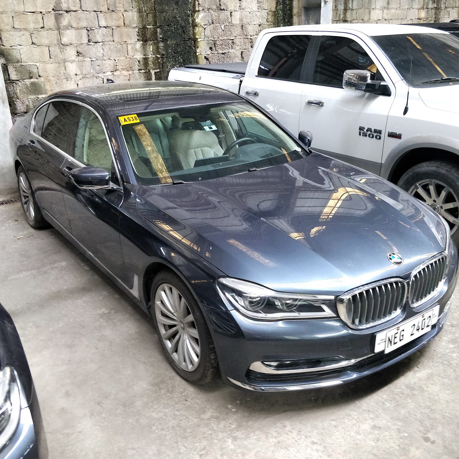 2018 BMW 740Li Limousine 3.0L, AT, Gas 44T photo 2