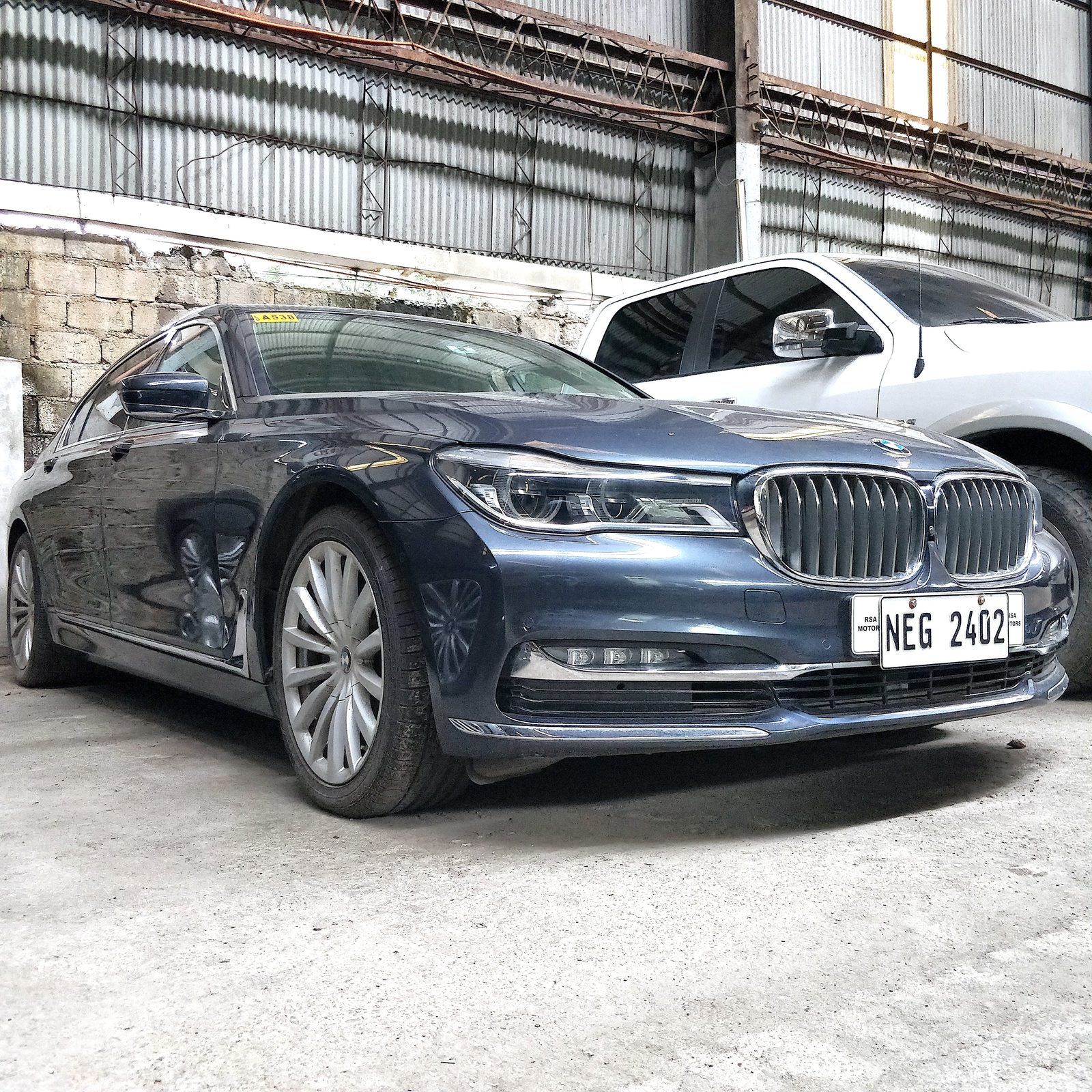 2018 BMW 740Li Limousine 3.0L, AT, Gas 44T photo 3