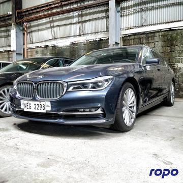 2018 BMW 740Li Limousine 3.0L, AT, Gas 44T photo 4