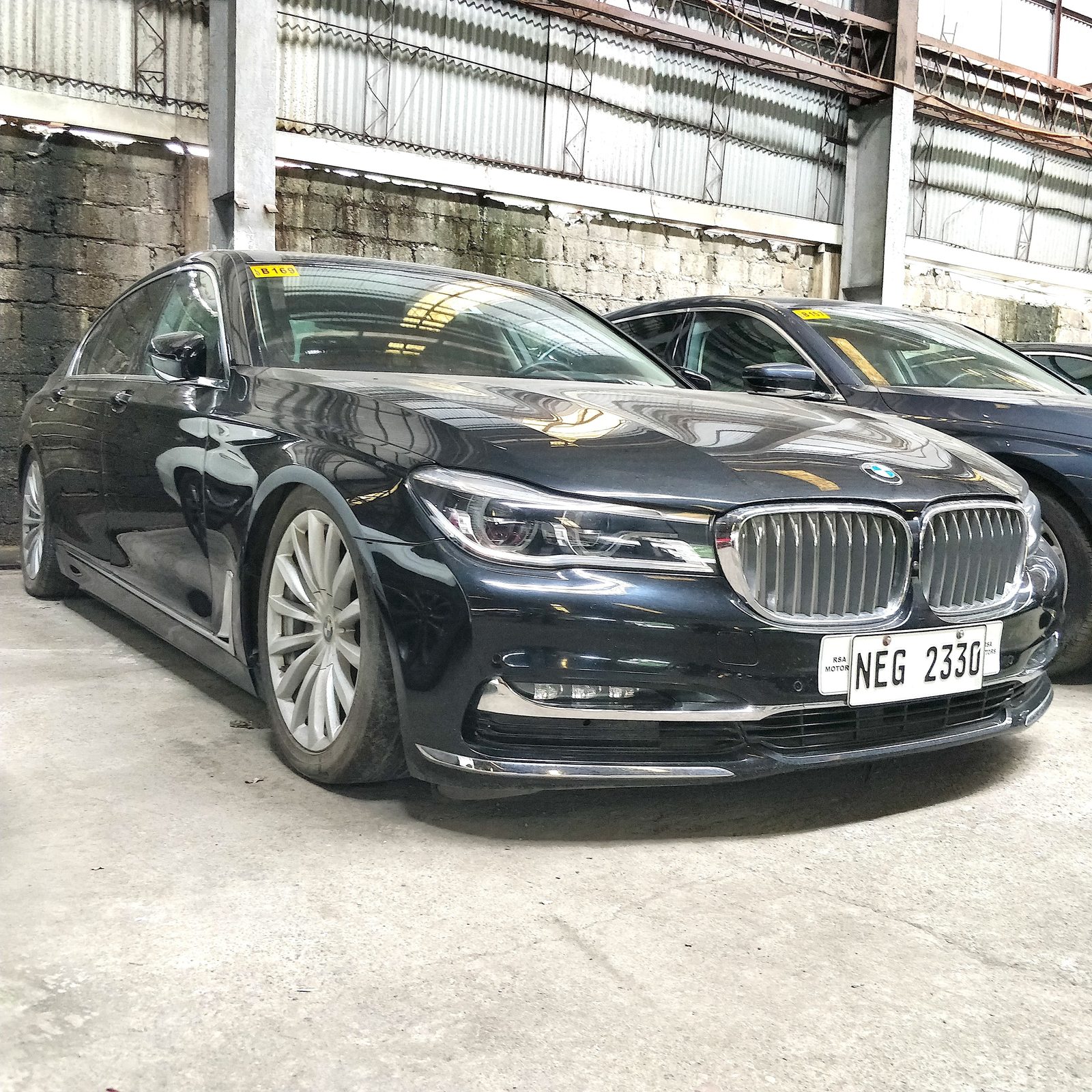 2018 BMW 740Li Limousine 3.0L, AT, Gas 47T photo 3