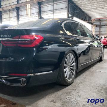 2018 BMW 740Li Limousine 3.0L, AT, Gas 47T photo 5