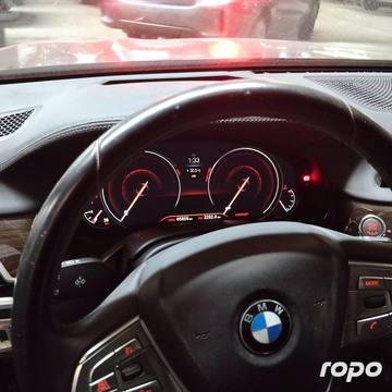 2018 BMW 740Li Limousine 3.0L, AT, Gas 47T photo 9