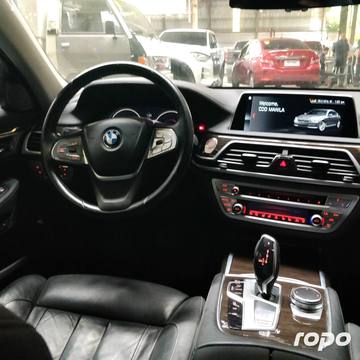 2018 BMW 740Li Limousine 3.0L, AT, Gas 47T photo 10