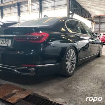 2018 BMW 740Li Limousine 3.0L, AT, Gas 47T photo 15