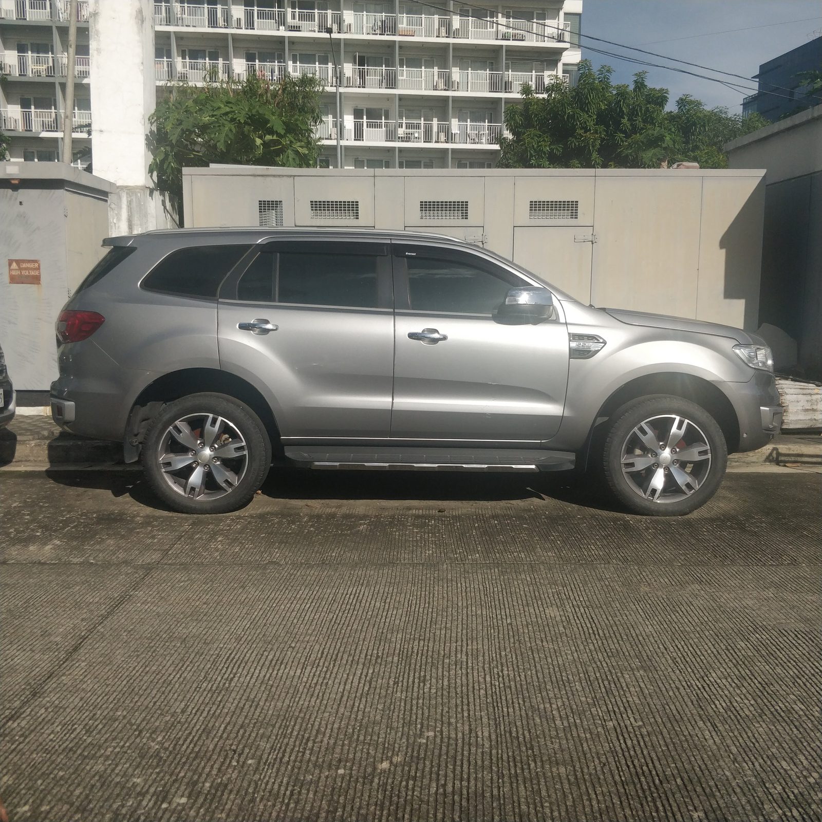 2018 Ford Everest Titanium 4x2 2.2L, A/T, DSL 173T photo 5