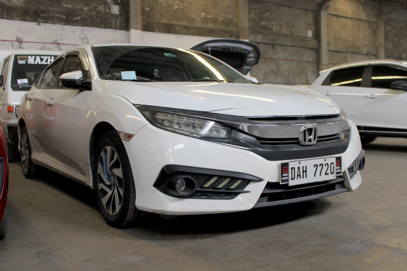 2018 Honda Civic, A/T, Gas, 165T photo 4