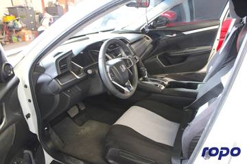 2018 Honda Civic, A/T, Gas, 165T photo 13