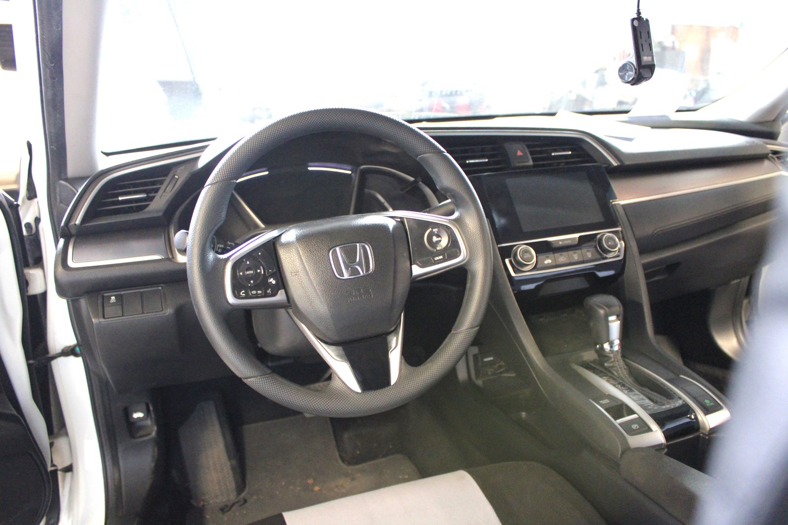 2018 Honda Civic, A/T, Gas, 165T photo 14