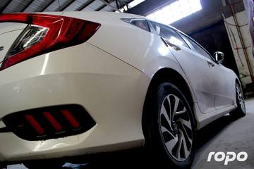 2018 Honda Civic, A/T, Gas, 165T photo 15