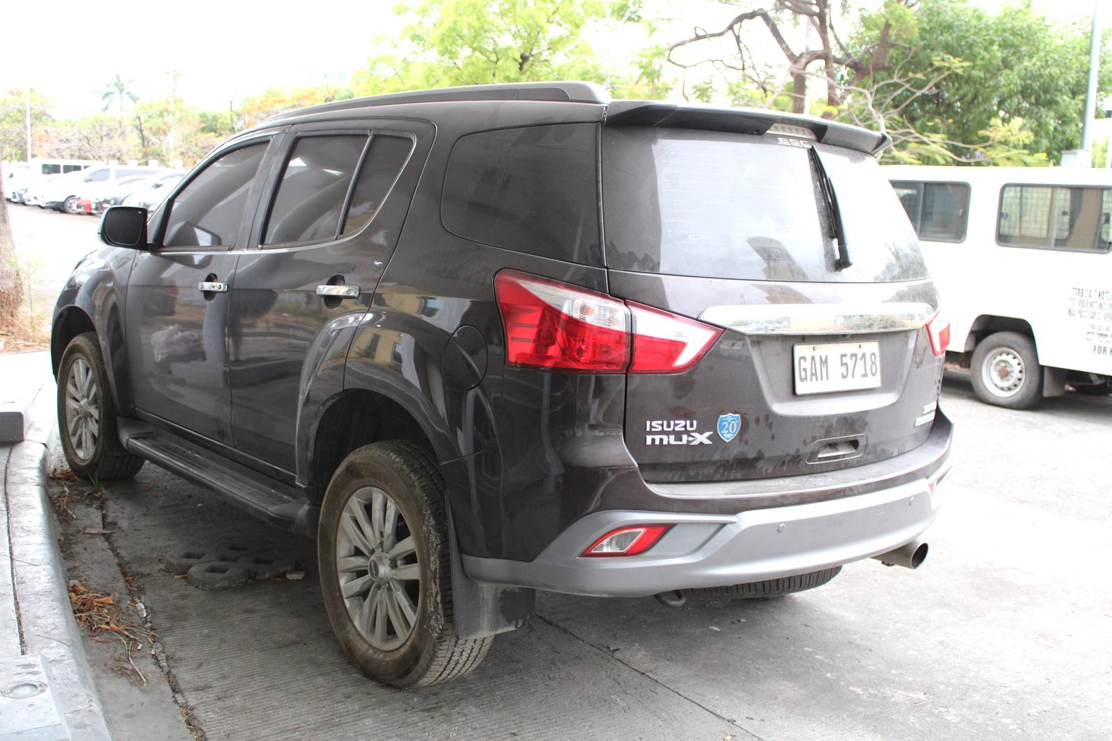 2018 Isuzu MU-X LS-A Bluepower 4x2, AT, DSL 8T photo 4