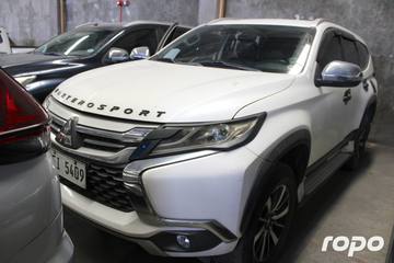 2018 Mitsubishi Montero Sport, AT, Diesel, 133T photo 4