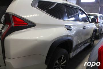 2018 Mitsubishi Montero Sport, AT, Diesel, 133T photo 10
