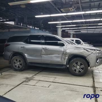 2018 Toyota Fortuner G 4x2 2.4, A/T, DSL 126T photo 5