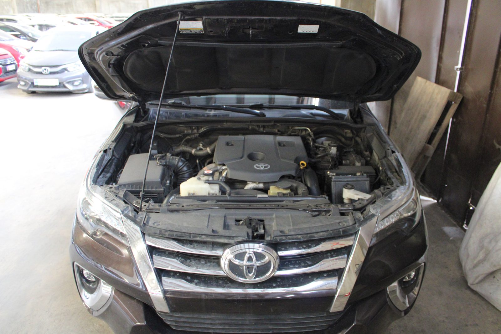 2018 Toyota Fortuner V, AT, Diesel, 55T photo 3