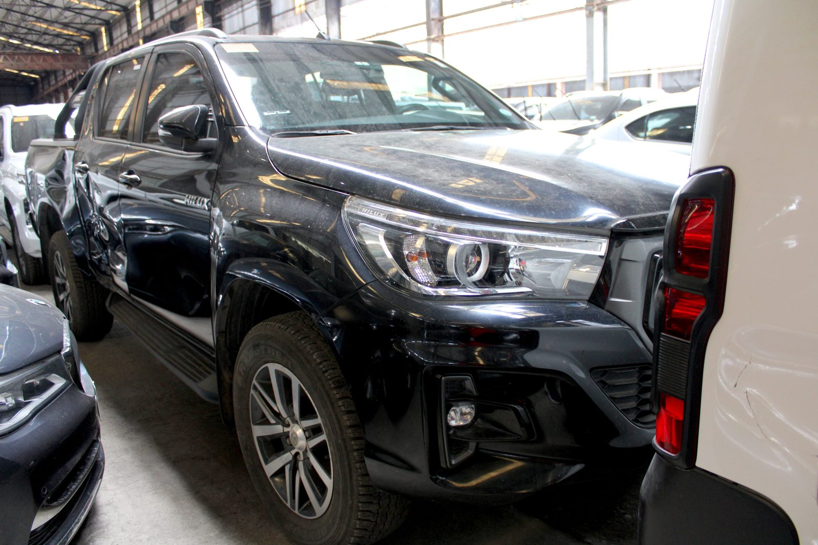 2018 Toyota Hilux Conquest 4x2 2.4, A/T, DSL 28T photo 4