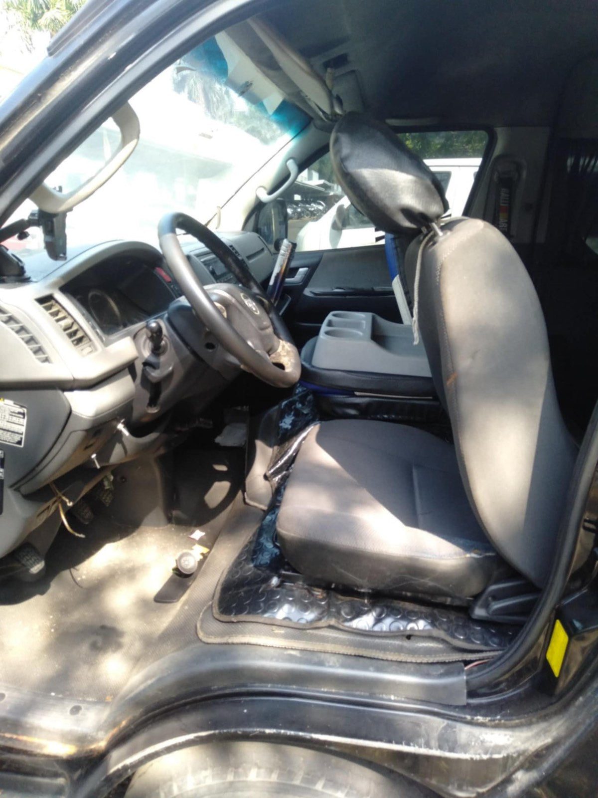 2019 Foton Traveller 16 Str 2.8L, MT, DSL 294T photo 10