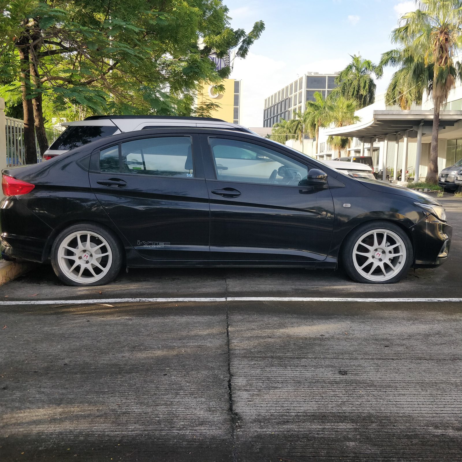 2019 Honda City 1.5 E MT Gas	66T photo 3