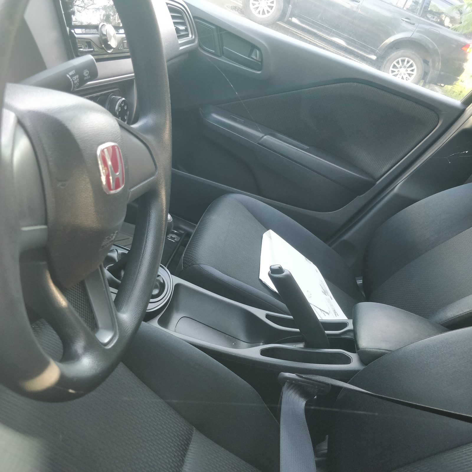 2019 Honda City 1.5 E MT Gas	66T photo 9