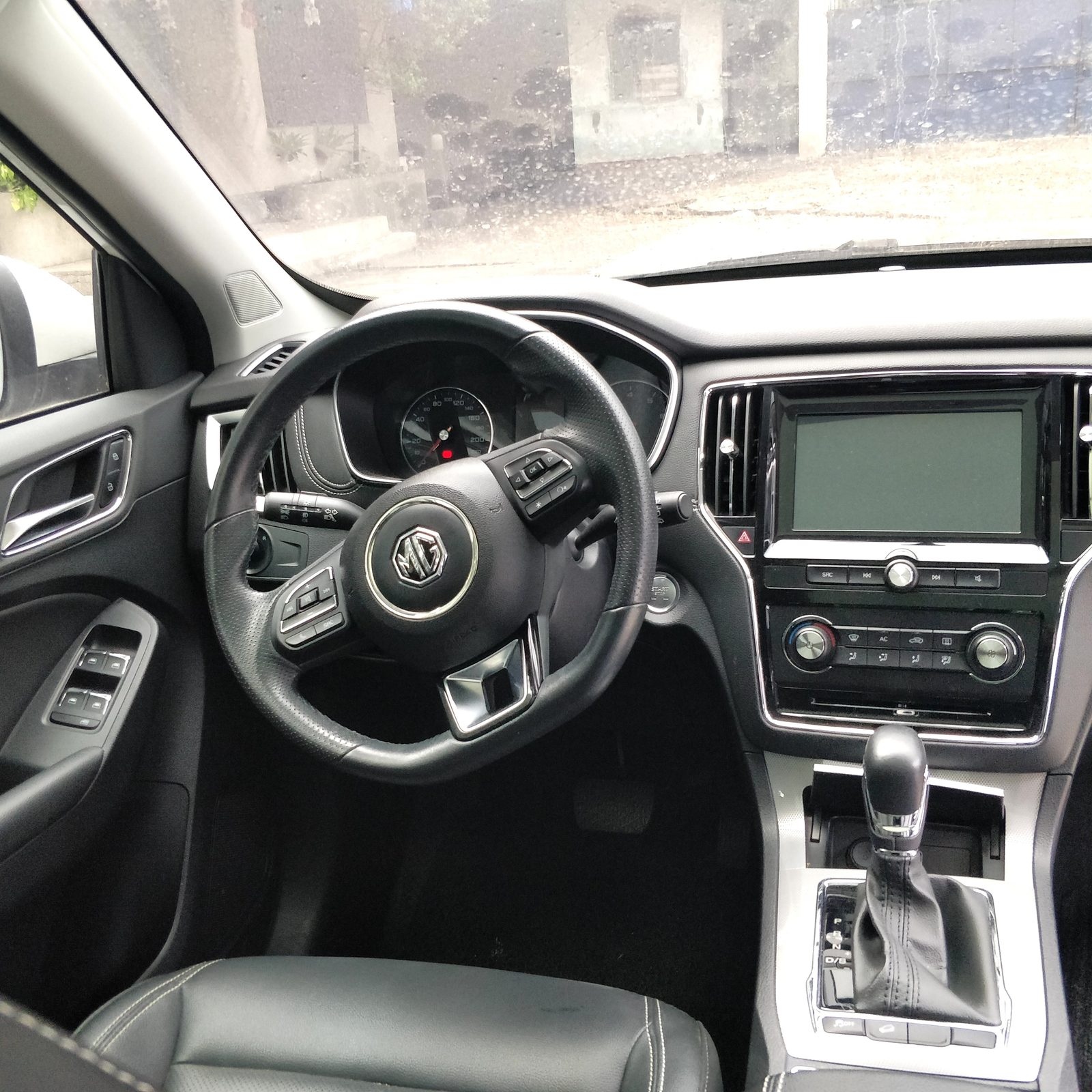 2019 MG	RX5 Alpha, AT, GAS 19T photo 9