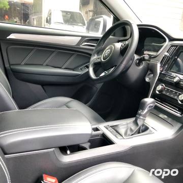 2019 MG RX5 Alpha, AT, GAS 19T photo 10