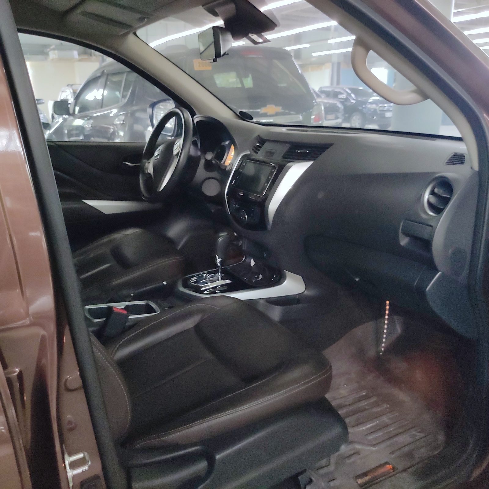 2019 Nissan Terra VL 4x2 2.5, A/T, DSL 51T photo 7