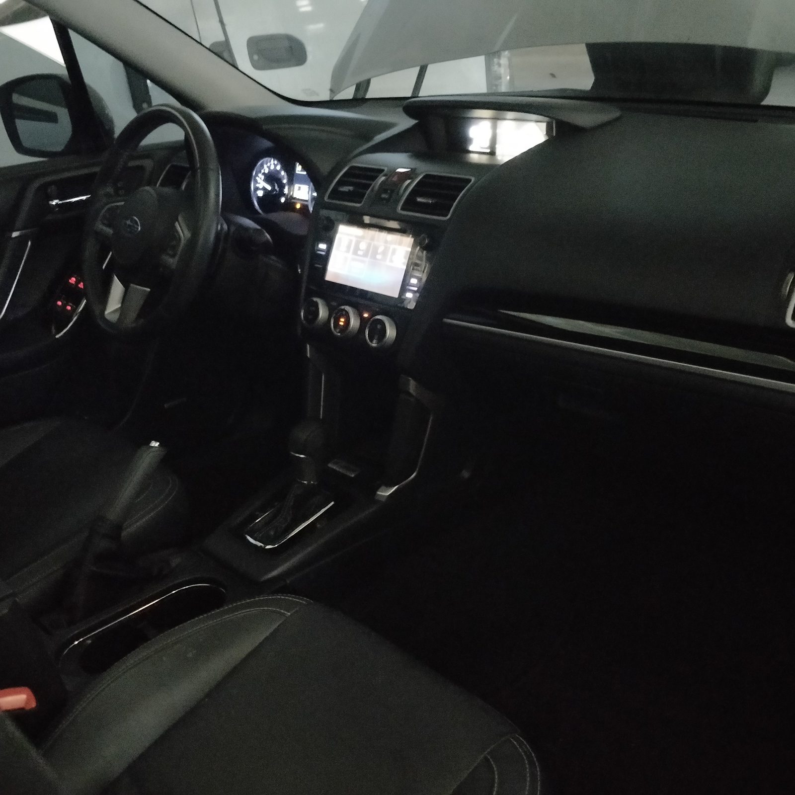 2019 Subaru Forester 2.0 XT CVT, A/T, Gas 46T photo 9